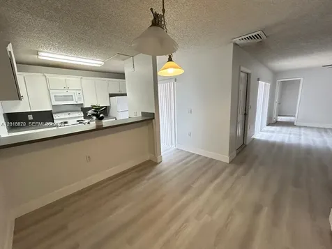 9106 SW 20th Street Davie FL 33324