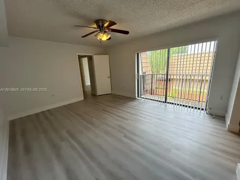 9106 SW 20th Street Davie FL 33324