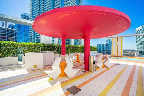 31 SE 6th Street Miami FL 33131
