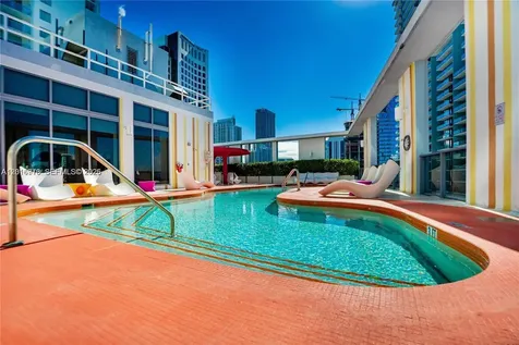31 SE 6th Street Miami FL 33131