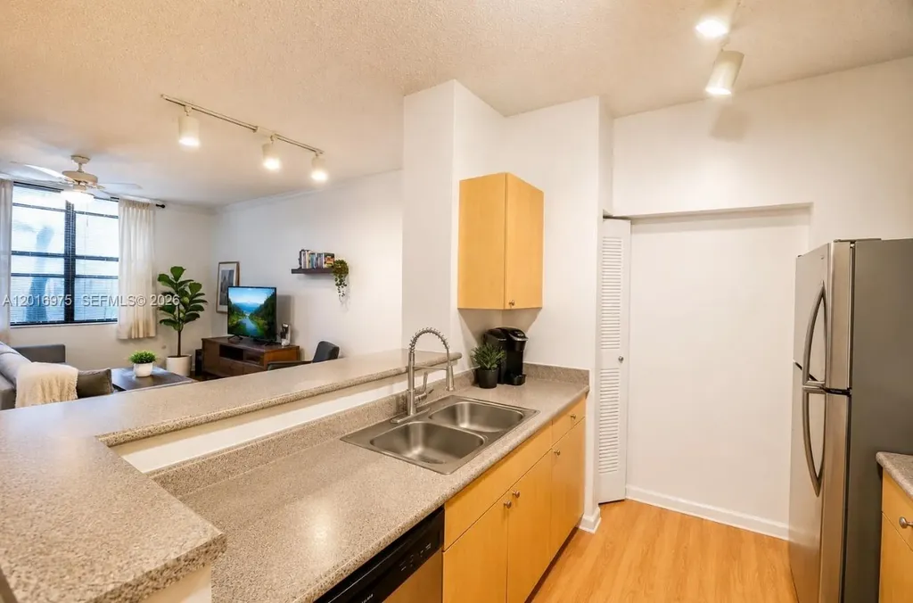 1919 Van Buren Street Hollywood FL 33020