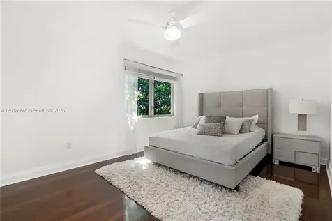 9380 Bay Drive Surfside FL 33154
