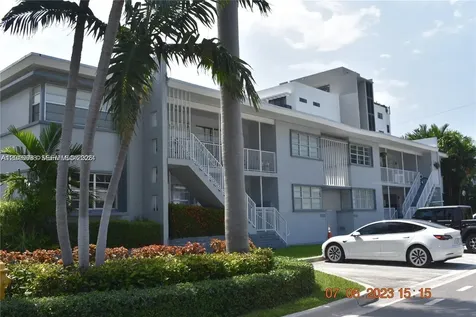 9740 Bay Harbor Terrace Bay Harbor Islands FL 33154