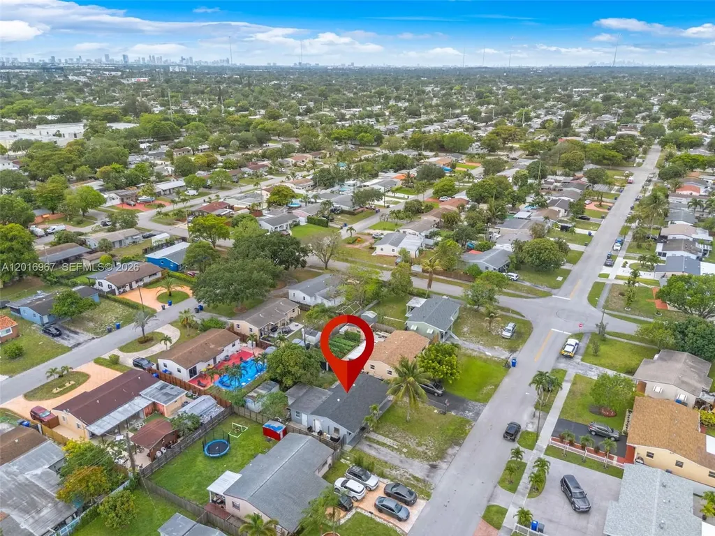 1121 N 71st Avenue Hollywood FL 33024