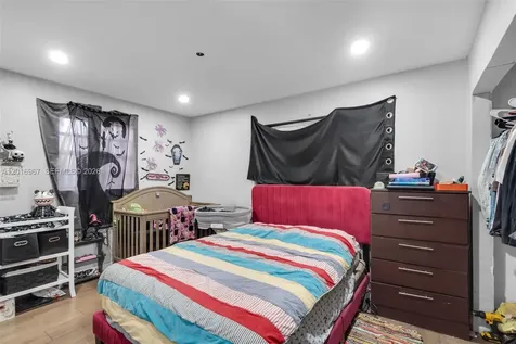 1121 N 71st Avenue Hollywood FL 33024