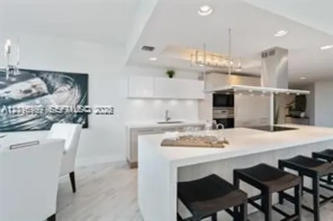 17111 Biscayne Boulevard North Miami Beach FL 33160