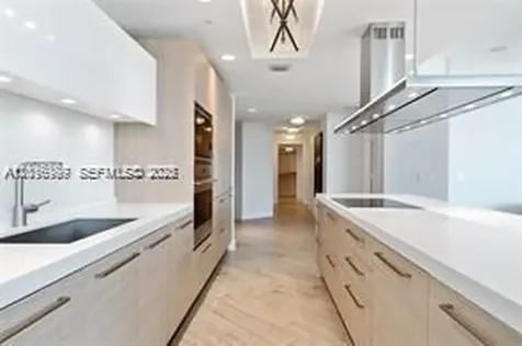 17111 Biscayne Boulevard North Miami Beach FL 33160