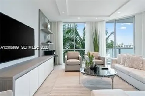 17111 Biscayne Boulevard North Miami Beach FL 33160