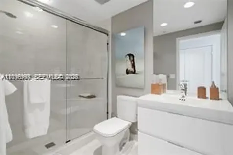 17111 Biscayne Boulevard North Miami Beach FL 33160