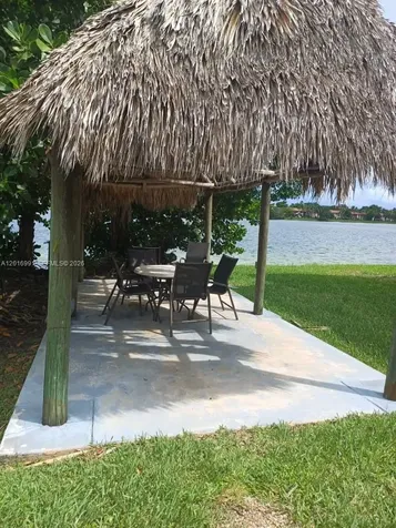 665 NE 195th Street Miami FL 33179