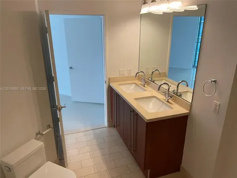 1111 SW 1st Avenue Miami FL 33130