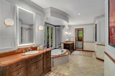 4790 SW 78th Street Miami FL 33143