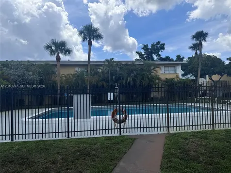 410 SE 2nd Avenue Deerfield Beach FL 33441