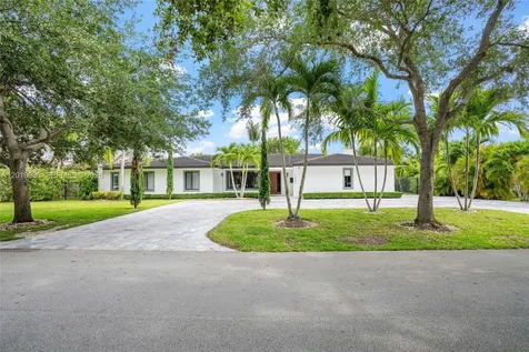 7200 SW 107th Terrace Pinecrest FL 33156