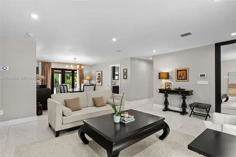 7200 SW 107th Terrace Pinecrest FL 33156