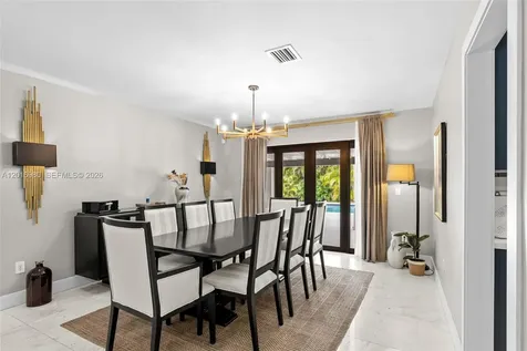 7200 SW 107th Terrace Pinecrest FL 33156