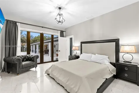 7200 SW 107th Terrace Pinecrest FL 33156