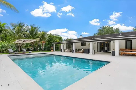 7200 SW 107th Terrace Pinecrest FL 33156