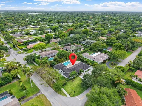 7200 SW 107th Terrace Pinecrest FL 33156