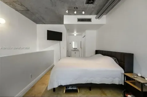 690 SW 1st Court Miami FL 33130