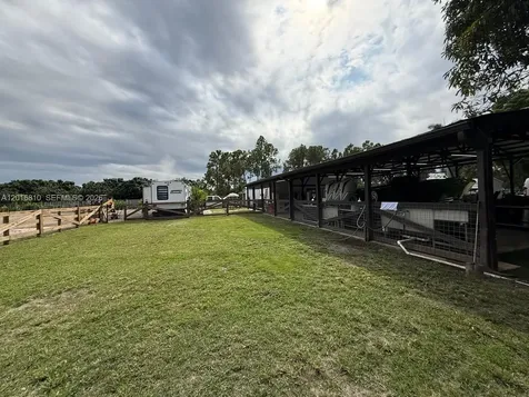 25945 SW 197th Avenue Homestead FL 33031