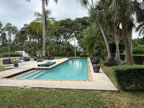 25945 SW 197th Avenue Homestead FL 33031