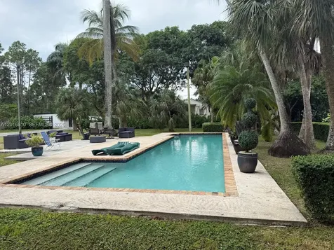 25945 SW 197th Avenue Homestead FL 33031