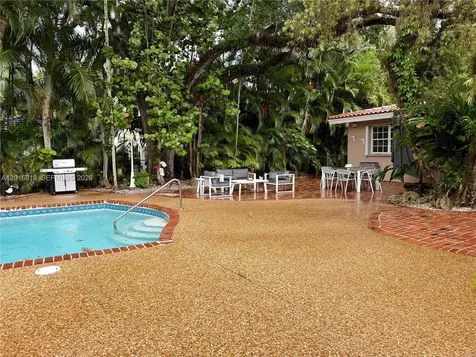 721 Saldano Avenue Coral Gables FL 33143