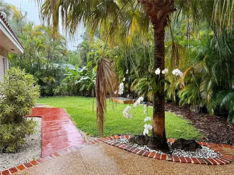 721 Saldano Avenue Coral Gables FL 33143