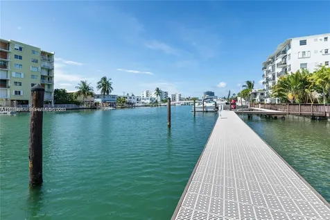 7950 Tatum Waterway Drive Miami Beach FL 33141