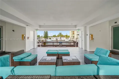 7950 Tatum Waterway Drive Miami Beach FL 33141