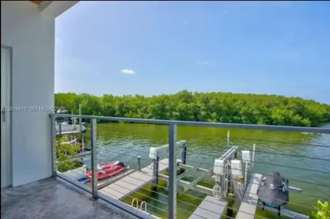 325 Calusa Key Largo FL 33037