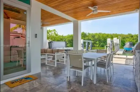 325 Calusa Key Largo FL 33037