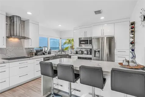 325 Calusa Key Largo FL 33037