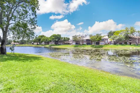 9022 NW 28th Drive Coral Springs FL 33065