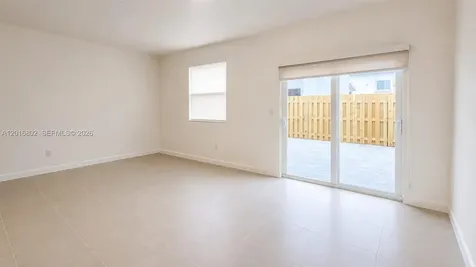 2591 SE 25th Terrace Homestead FL 33035