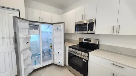 2591 SE 25th Terrace Homestead FL 33035