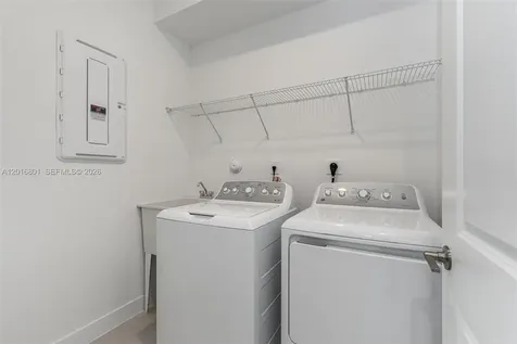 4480 SW 122nd Terrace Davie FL 33330