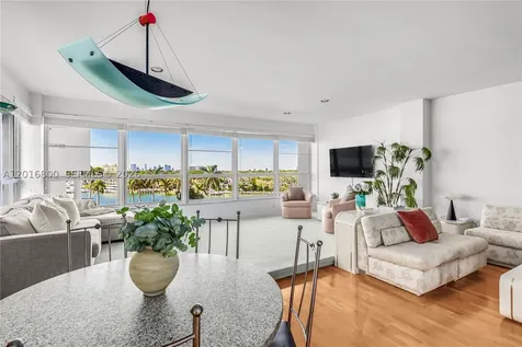 4925 Collins Avenue Miami Beach FL 33140