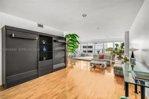 4925 Collins Avenue Miami Beach FL 33140
