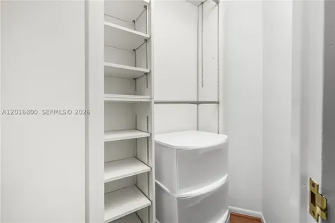 4925 Collins Avenue Miami Beach FL 33140