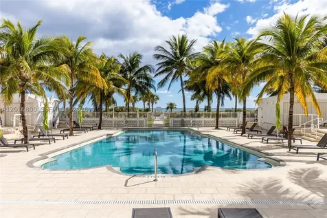 4925 Collins Avenue Miami Beach FL 33140
