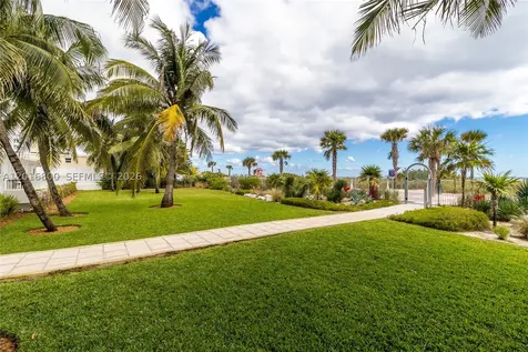 4925 Collins Avenue Miami Beach FL 33140