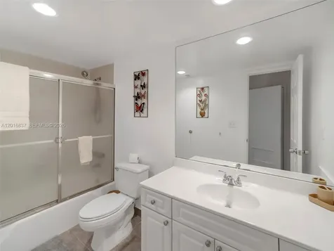 19380 Collins Avenue Sunny Isles Beach FL 33160