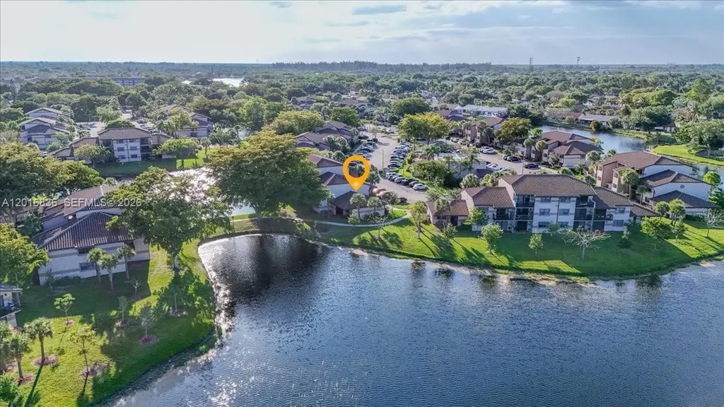 9860 Nob Hill Lane Sunrise FL 33351