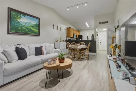 9860 Nob Hill Lane Sunrise FL 33351