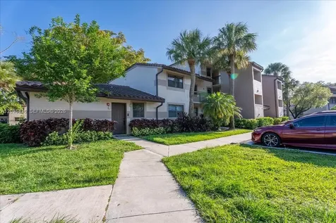 9860 Nob Hill Lane Sunrise FL 33351