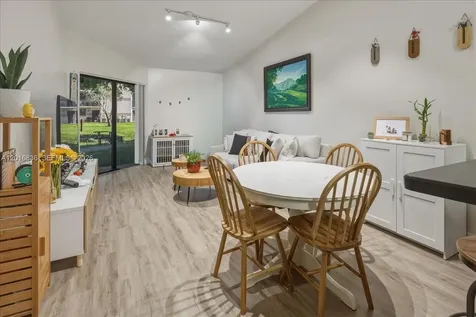 9860 Nob Hill Lane Sunrise FL 33351