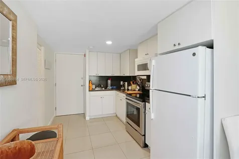 750 NE 195th Street Miami FL 33179