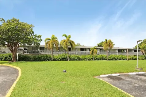 750 NE 195th Street Miami FL 33179